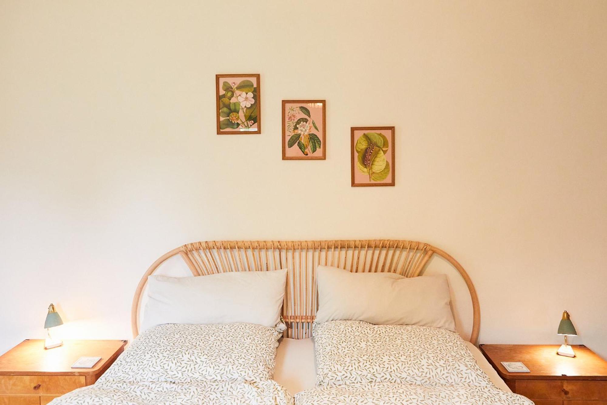 Guesthouse With 3 Apartments, Just Outside Berlin, Near To Tesla Burig Exterior photo