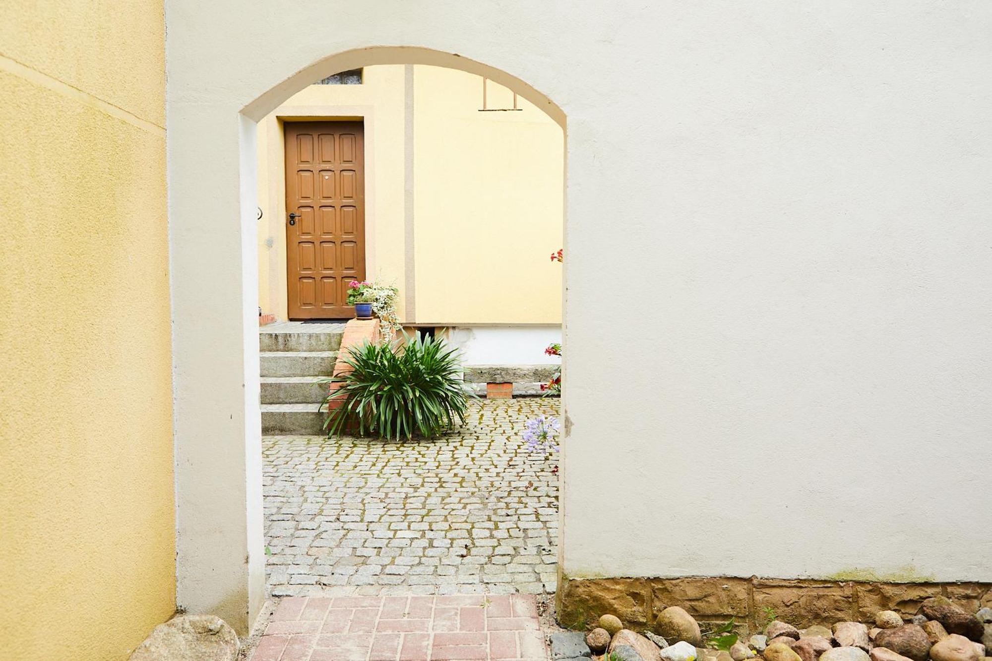 Guesthouse With 3 Apartments, Just Outside Berlin, Near To Tesla Burig Exterior photo